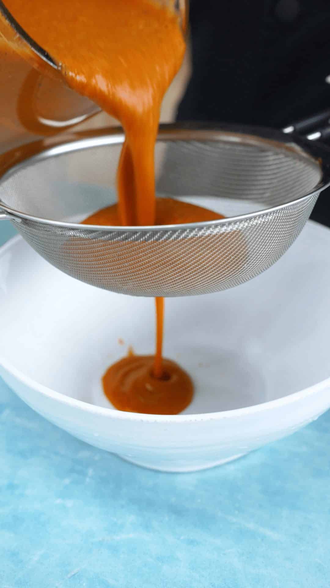 Gaspacho com um toque de mostarda Receita 9x16 4K-0008