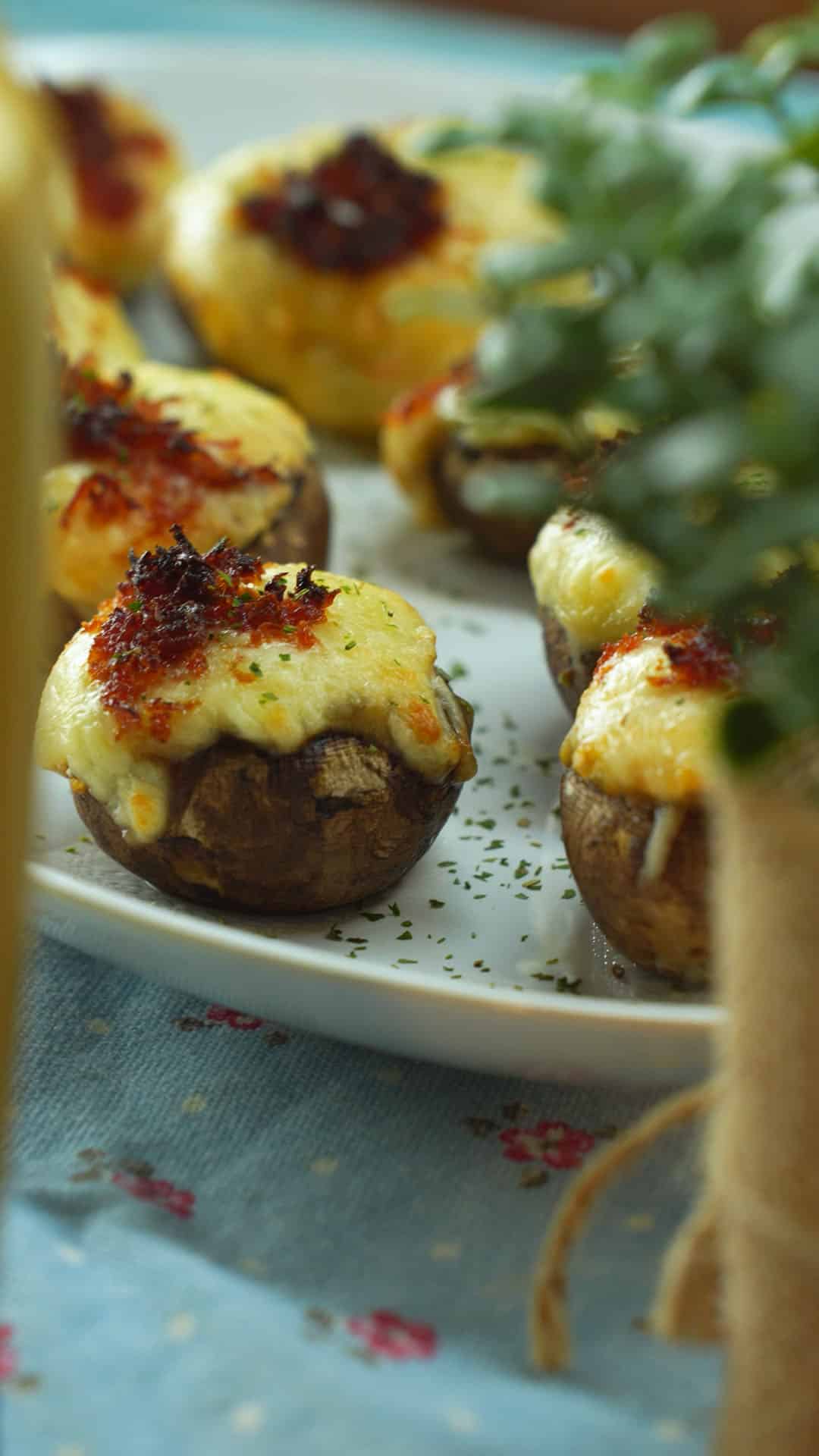 Cogumelos Recheados Receita 9x16 4K-0008