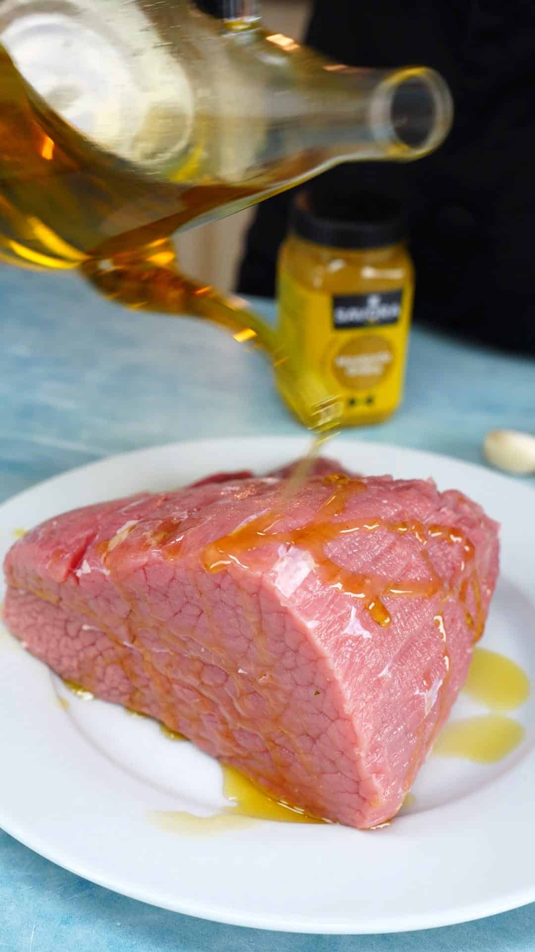 Sandwich de rosbife com mostarda e rúcula Receita 9x16 4K-0001