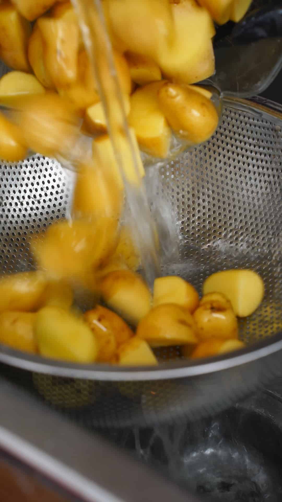 Batatas crocantes na air fryer Receita 9x16 4K CLEAN-0001