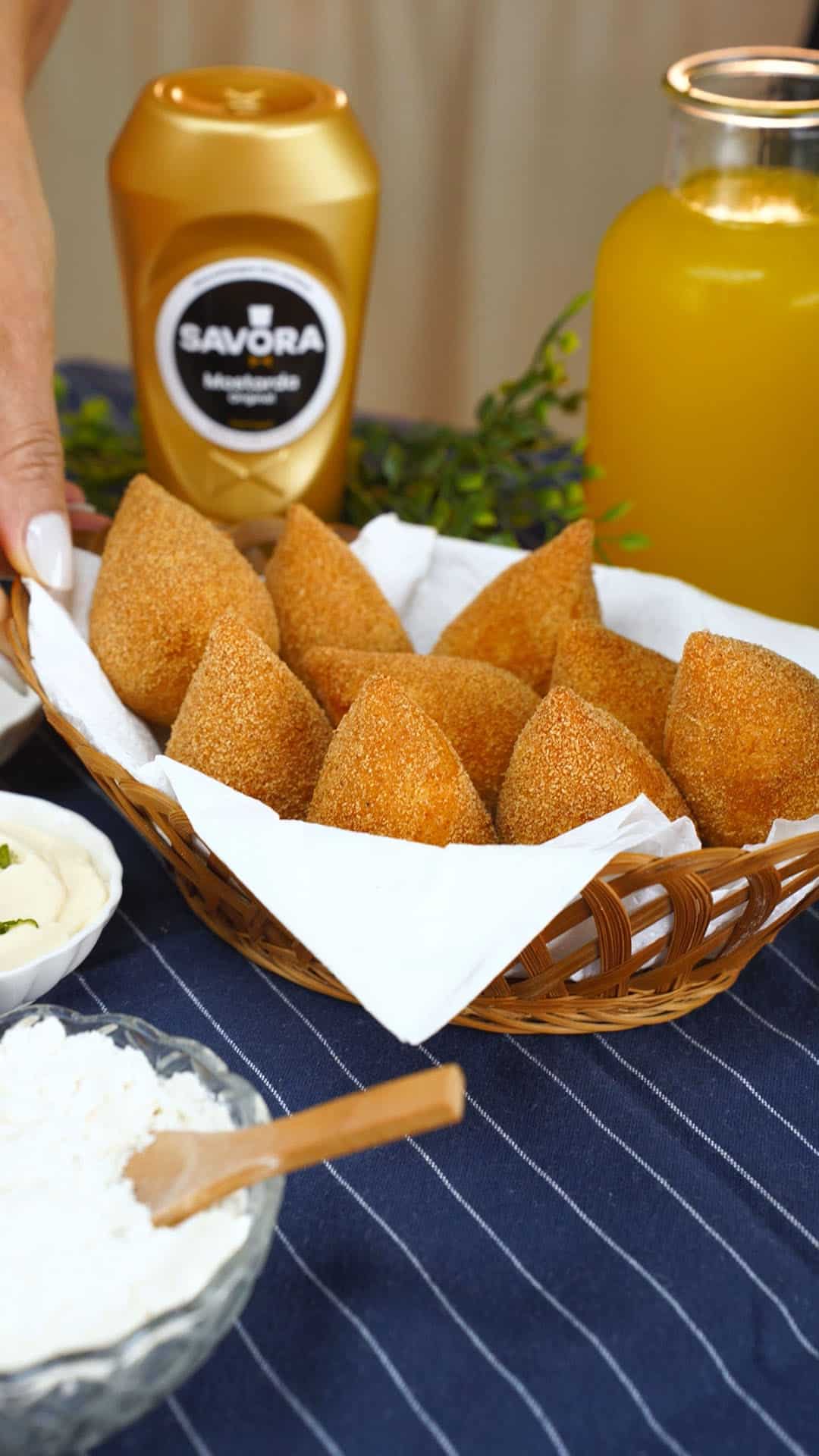 Coxinhas de Frango Receita 9x16 4K-0012